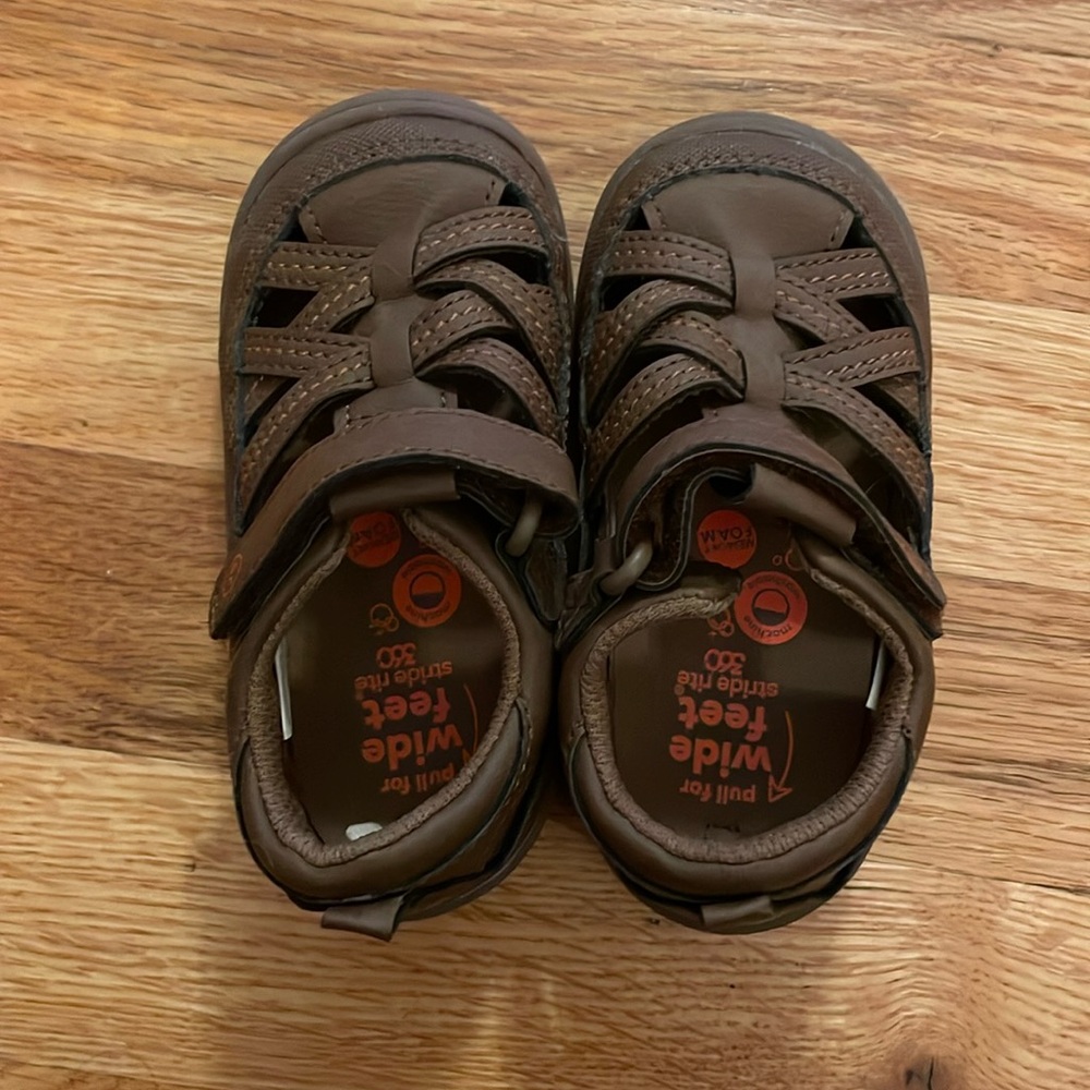 Stride Rite 360 toddler shoes size 6